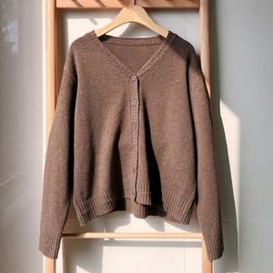 ✨NWOT✨ Brown Wool Knit Cardigan
